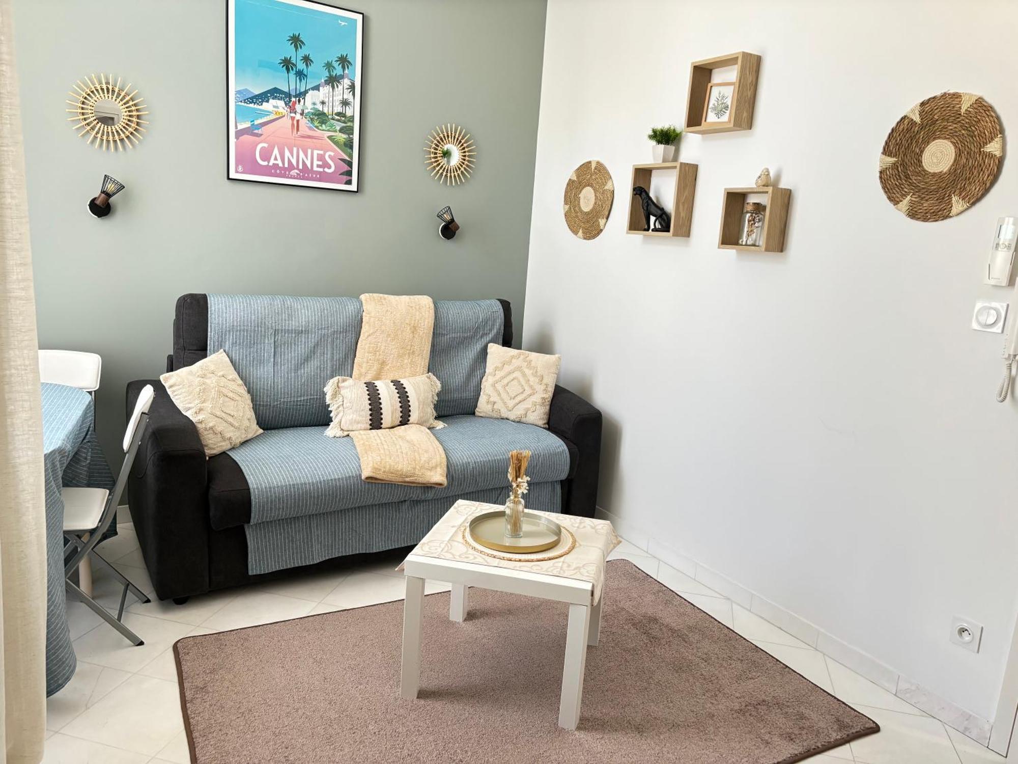 Appartamento Studio En Plein Coeur De Cannes Esterno foto