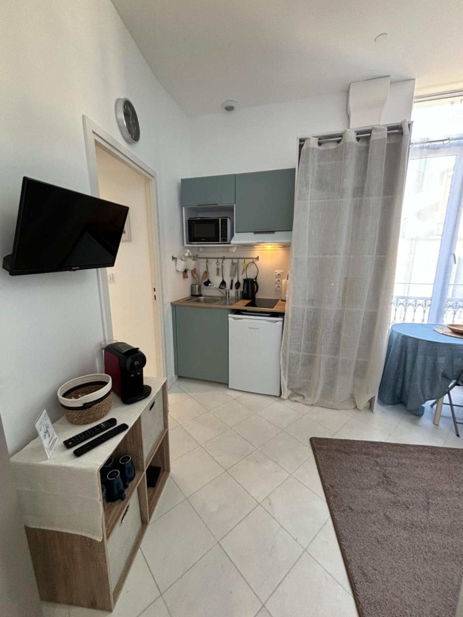 Appartamento Studio En Plein Coeur De Cannes Esterno foto
