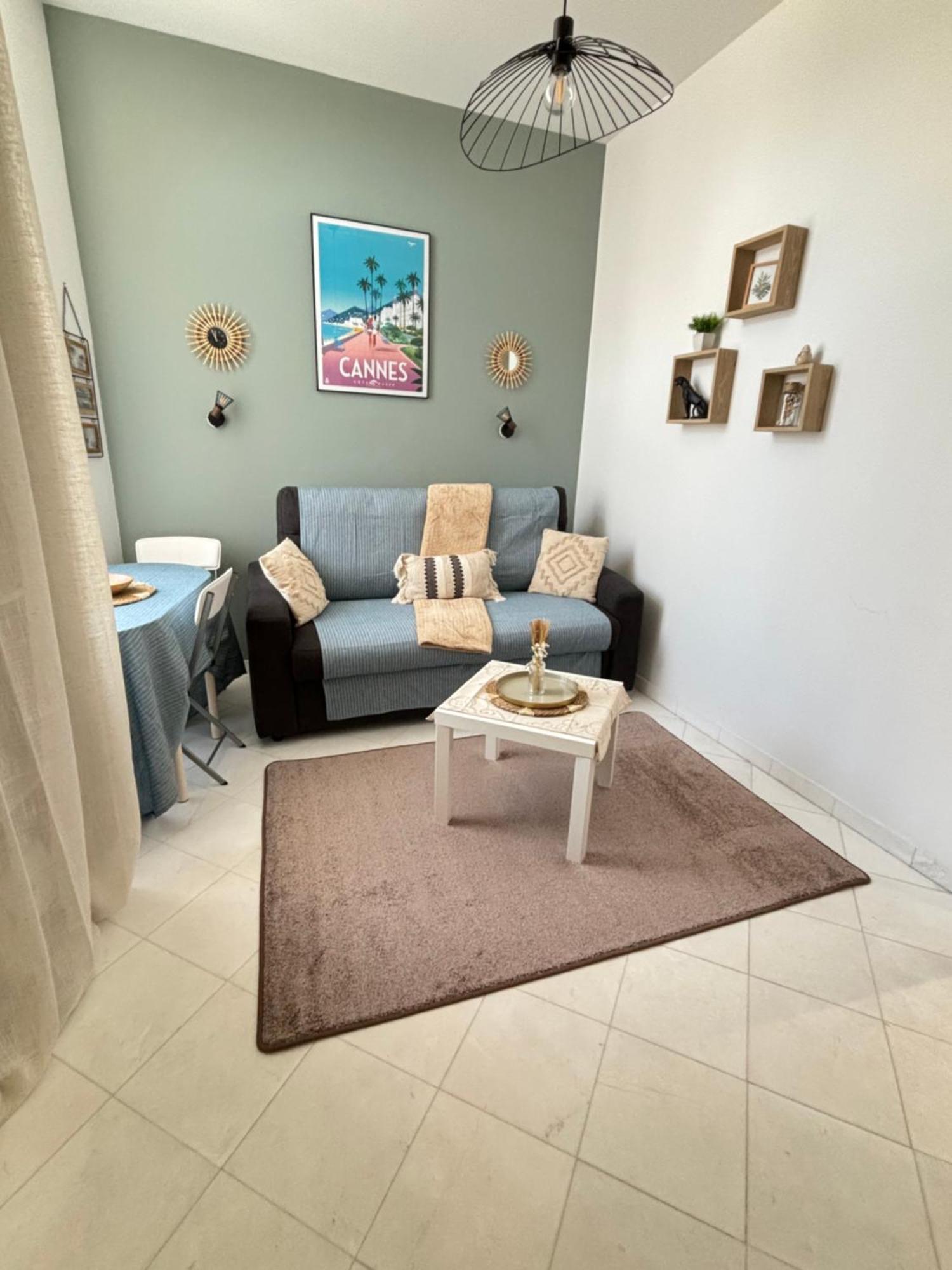 Appartamento Studio En Plein Coeur De Cannes Esterno foto